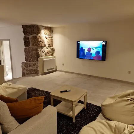 Botica House בית נופש Póvoa de Lanhoso